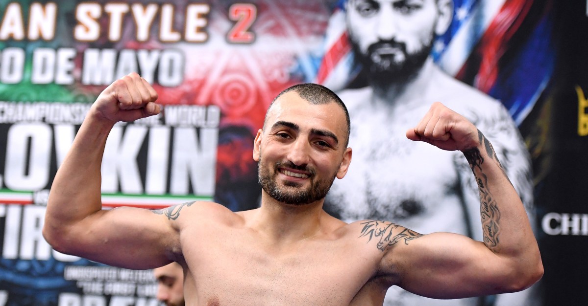 Former title challenger Vanes Martirosyan dies of cancer at 39