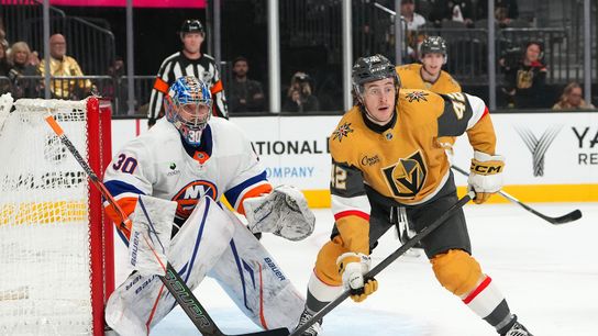 Golden Knights end disappointing homestand with 4-3 OT loss to Islanders