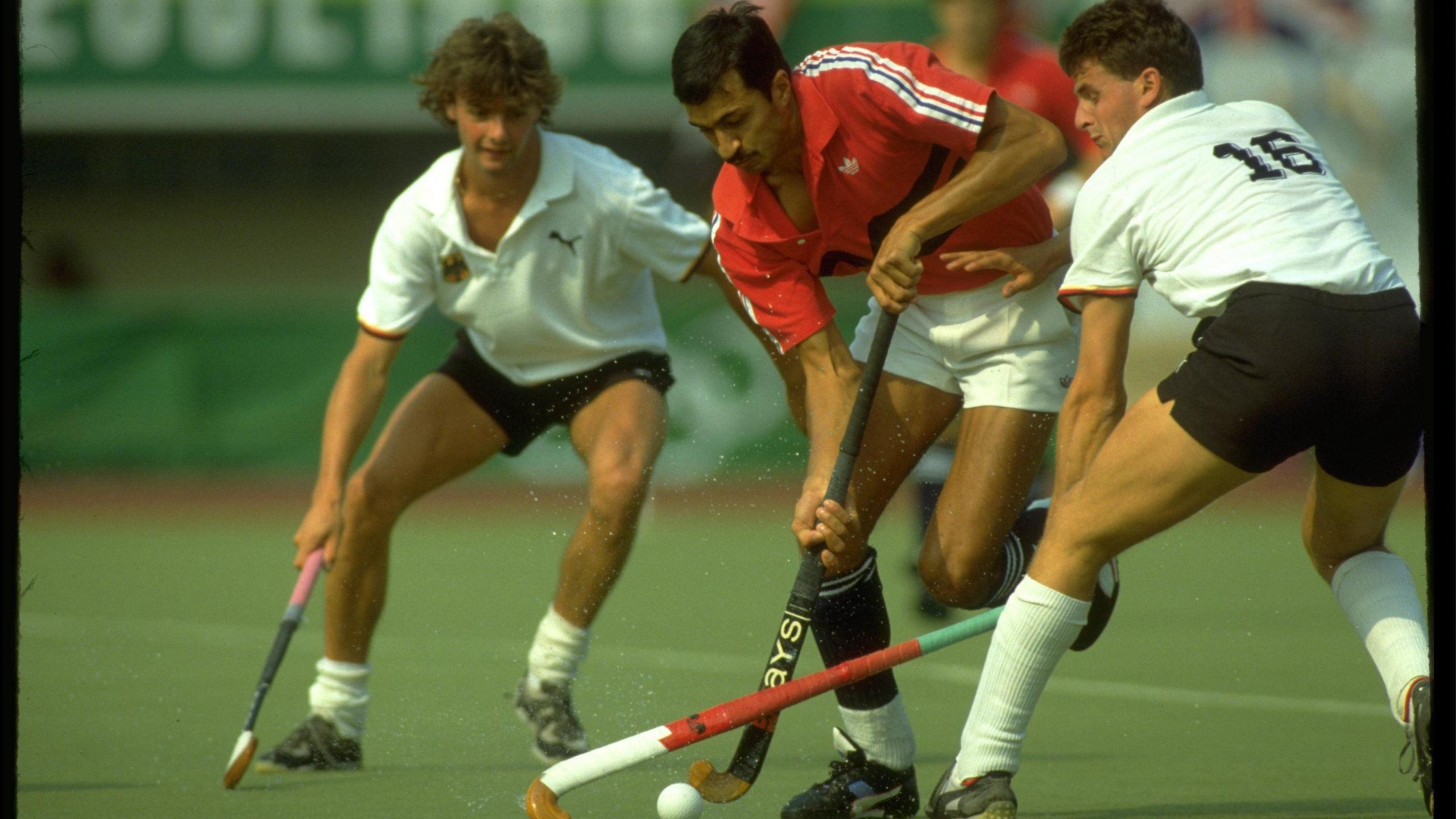 Imran Sherwani: Great Britain Olympic hockey gold medallist dies at age of 63