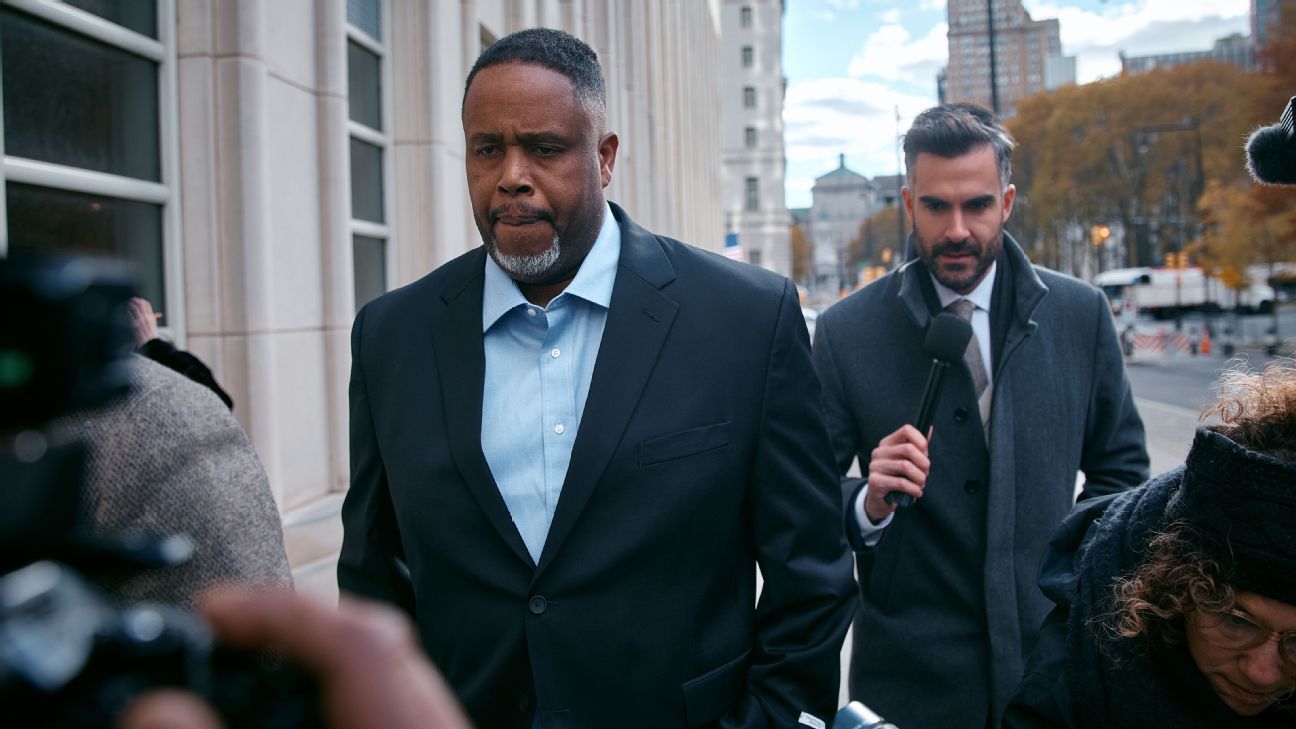 Jones pleads not guilty in NBA betting case