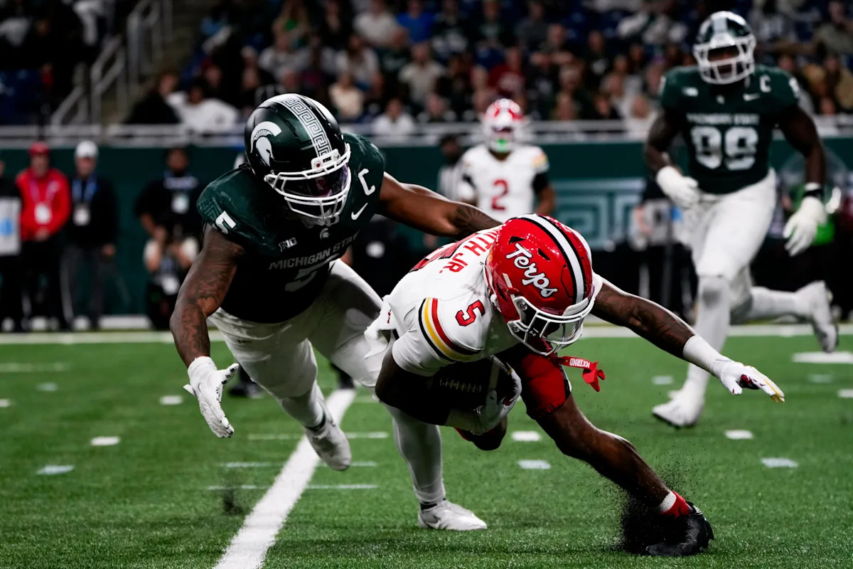 LB Jordan Hall shares excitement following win over Maryland