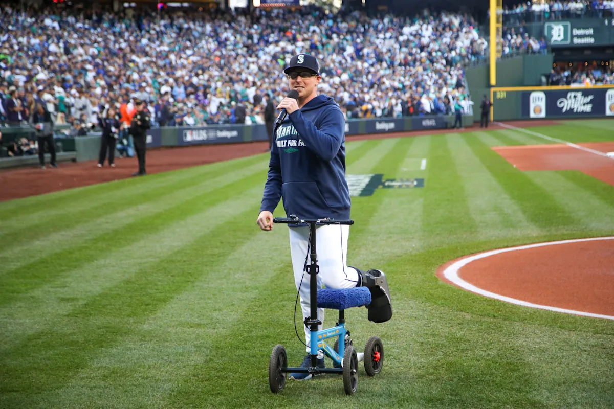 Mariners non-tender three relievers ahead of Friday’s deadline