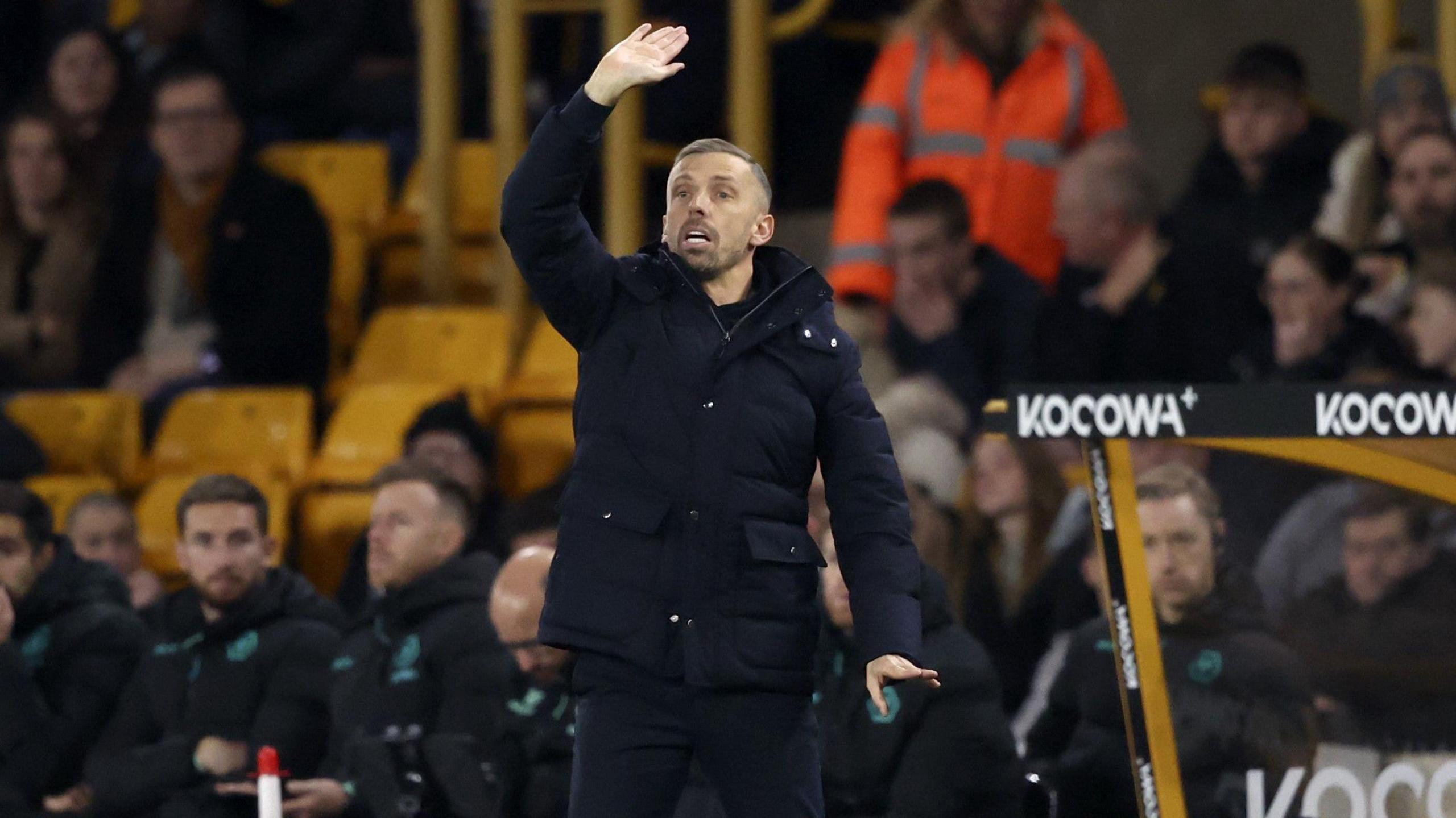 O'Neil pulls out of running for shock Wolves return