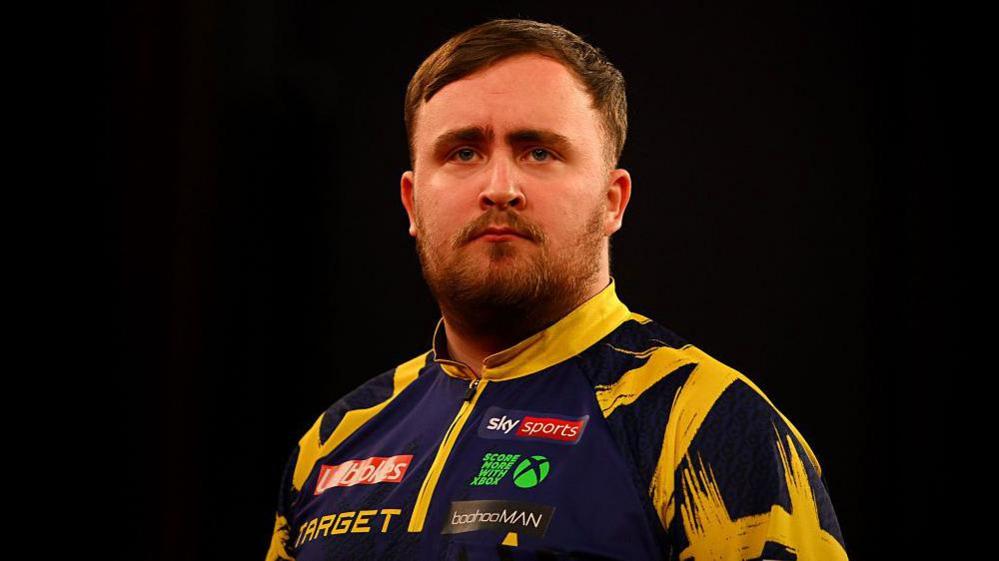 Players Championship Finals: Luke Littler wins as Gian van Veen stuns Luke Humphries