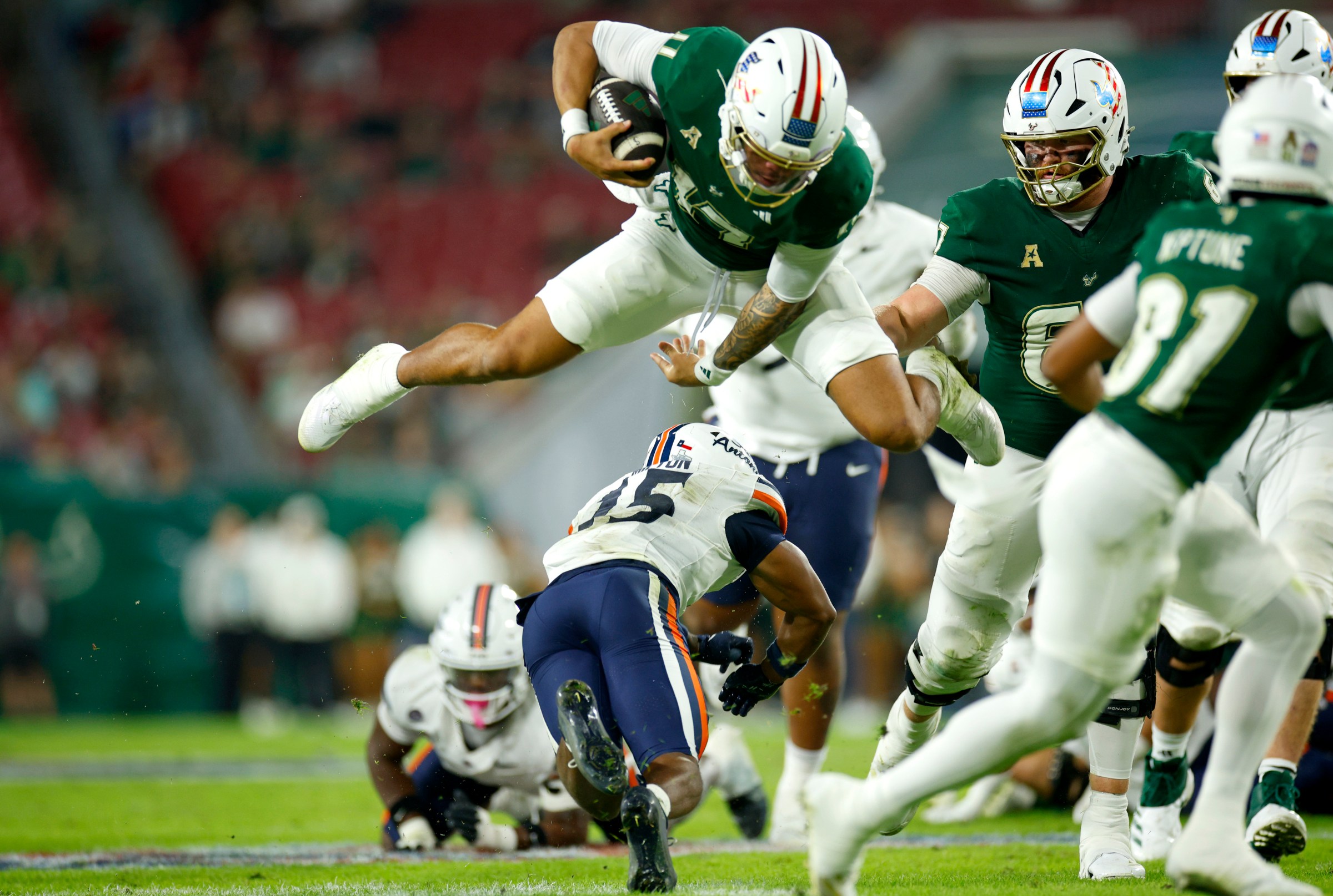 South Florida steamrolls UTSA from the jump, 55-23