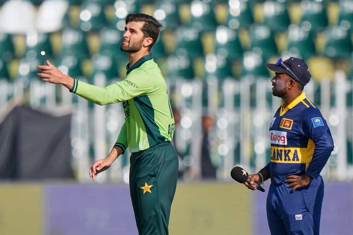 Sri Lanka secures the toss and elects to field first against Pakistan in the 1st ODI.