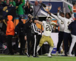 Watch: Notre Dame gets a touchdown from RB Aneyas Williams at Stanford