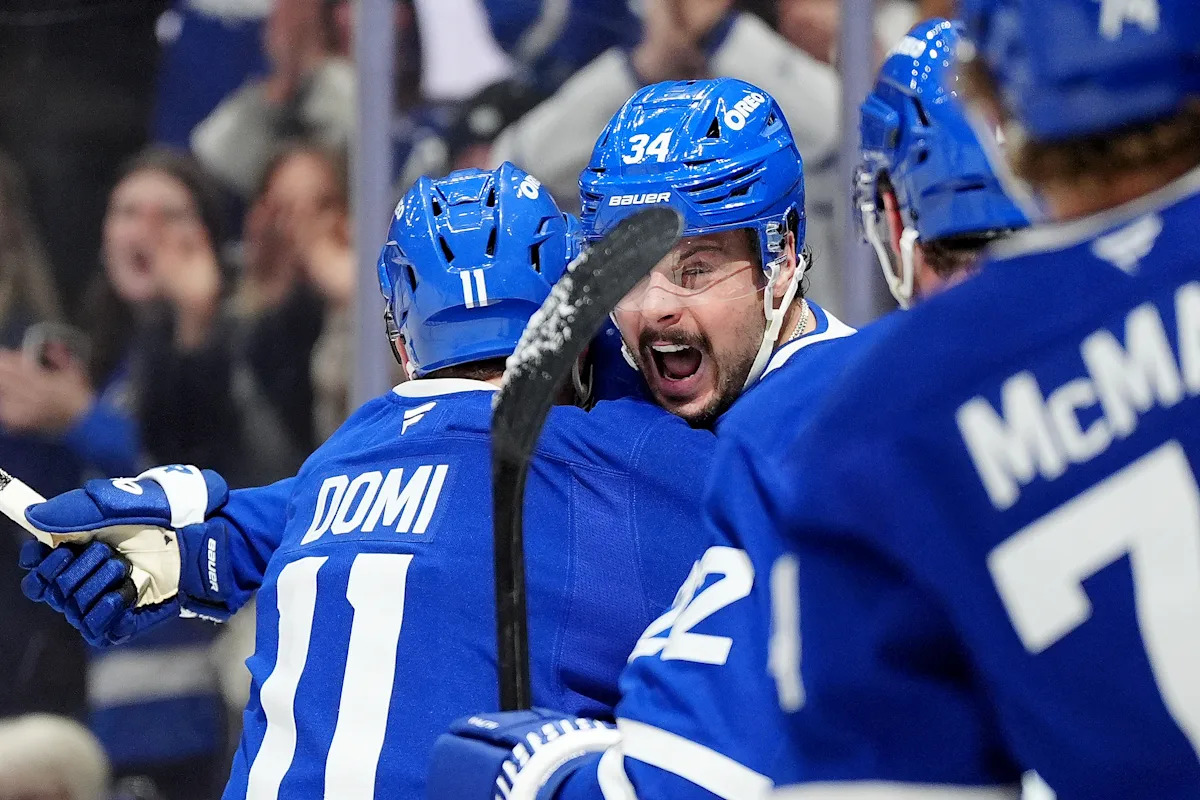 Auston Matthews has goal, 2 assists as Maple Leafs beat Senators 7-5