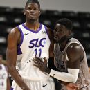 Barnes’ 25 boards in triple-double tie Raptors mark