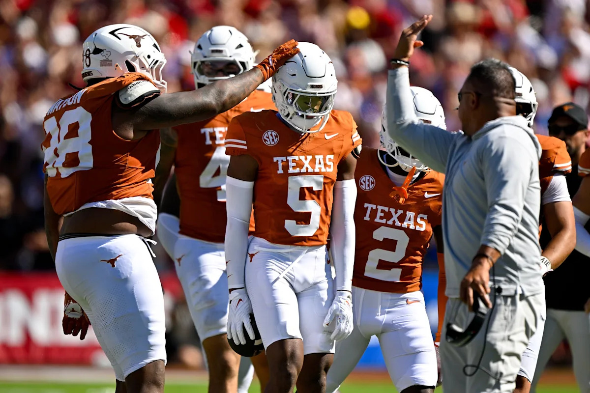 Longhorns DB Malik Muhammad declares for NFL Draft