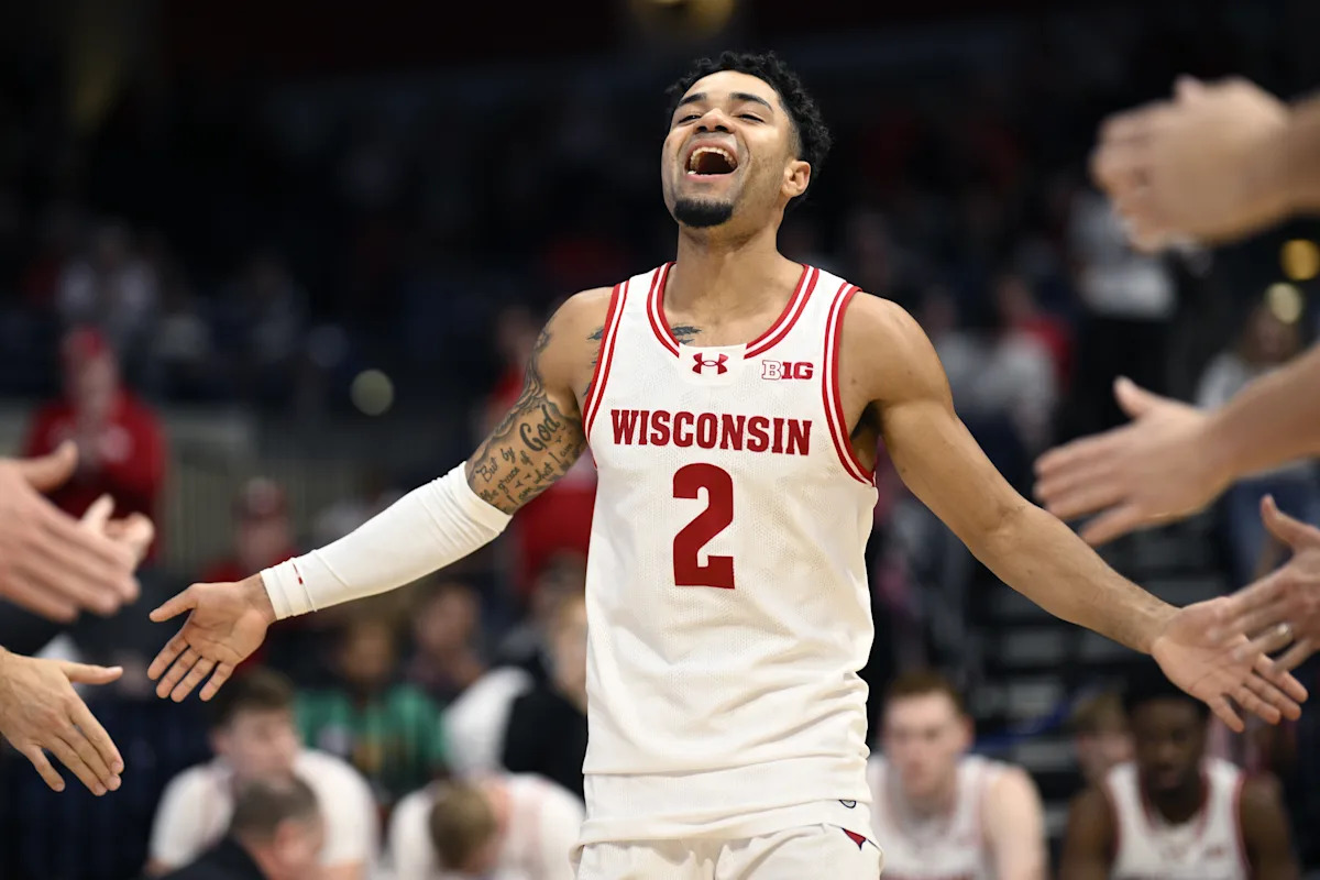 Wisconsin Badgers vs. Northwestern Wildcats Game Thread: It’s time for Big Ten play