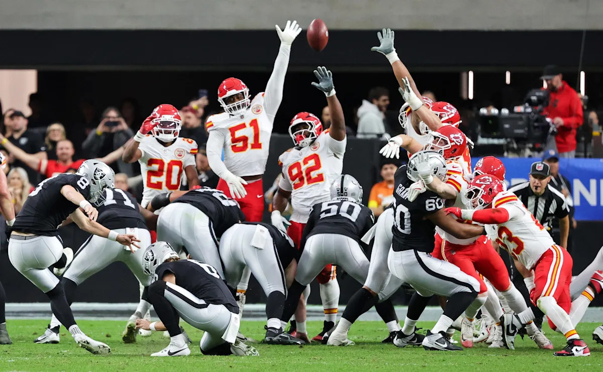 Another 60-plus-yard field goal taunts New York Giants fans
