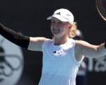 Auckland Classic: Francesca Jones battles injury in comeback win over Sinja Kraus