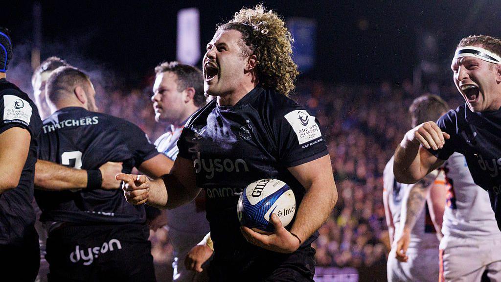 Bath 63-10 Edinburgh: Hosts seal home last-16 Investec Champions Cup game