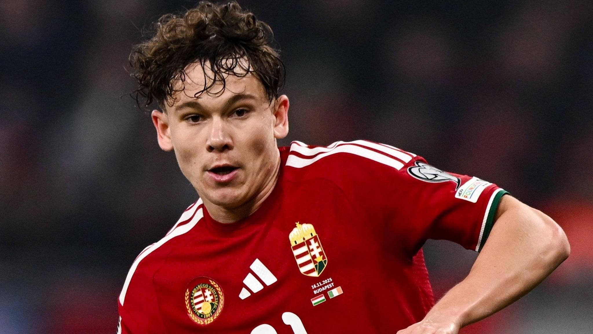 Bournemouth sign Hungary midfielder Toth for £10m