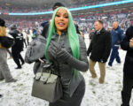 Cardi B reacts to Patriots' AFC Championship win over Broncos