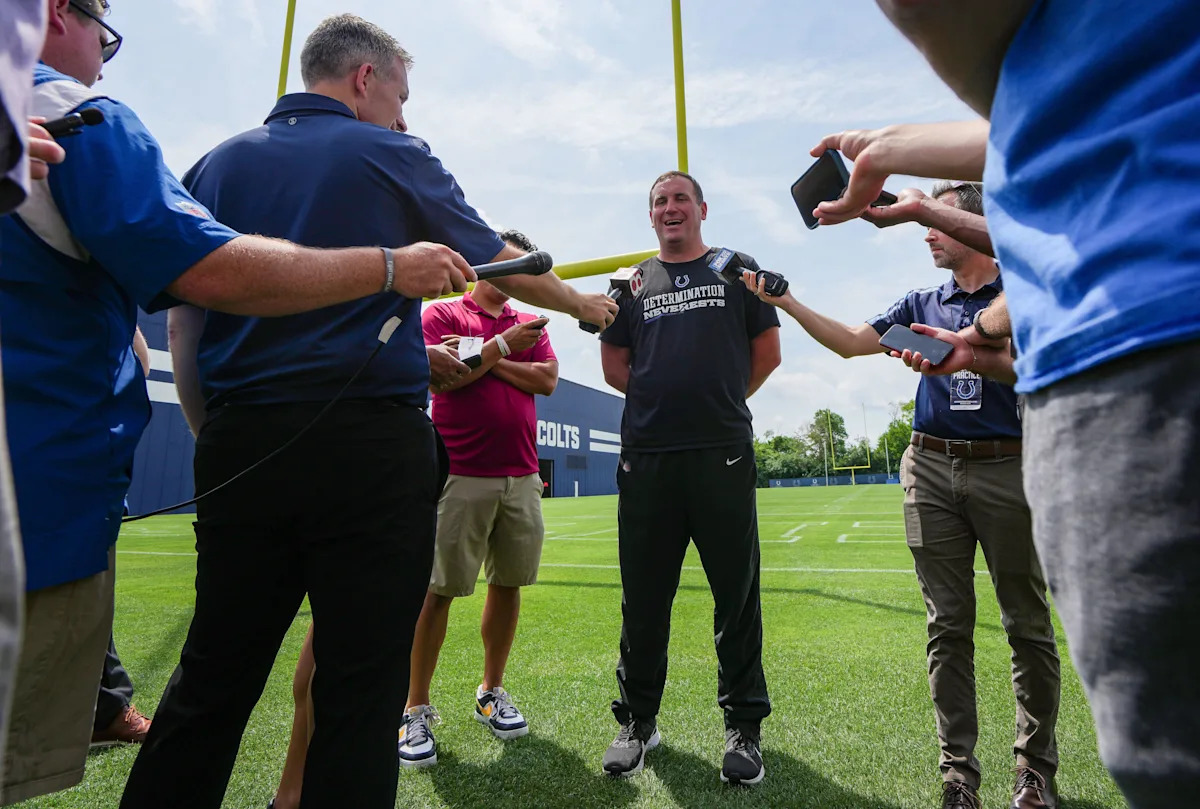Eagles request interview with Colts offensive coordinator Jim Bob Cooter