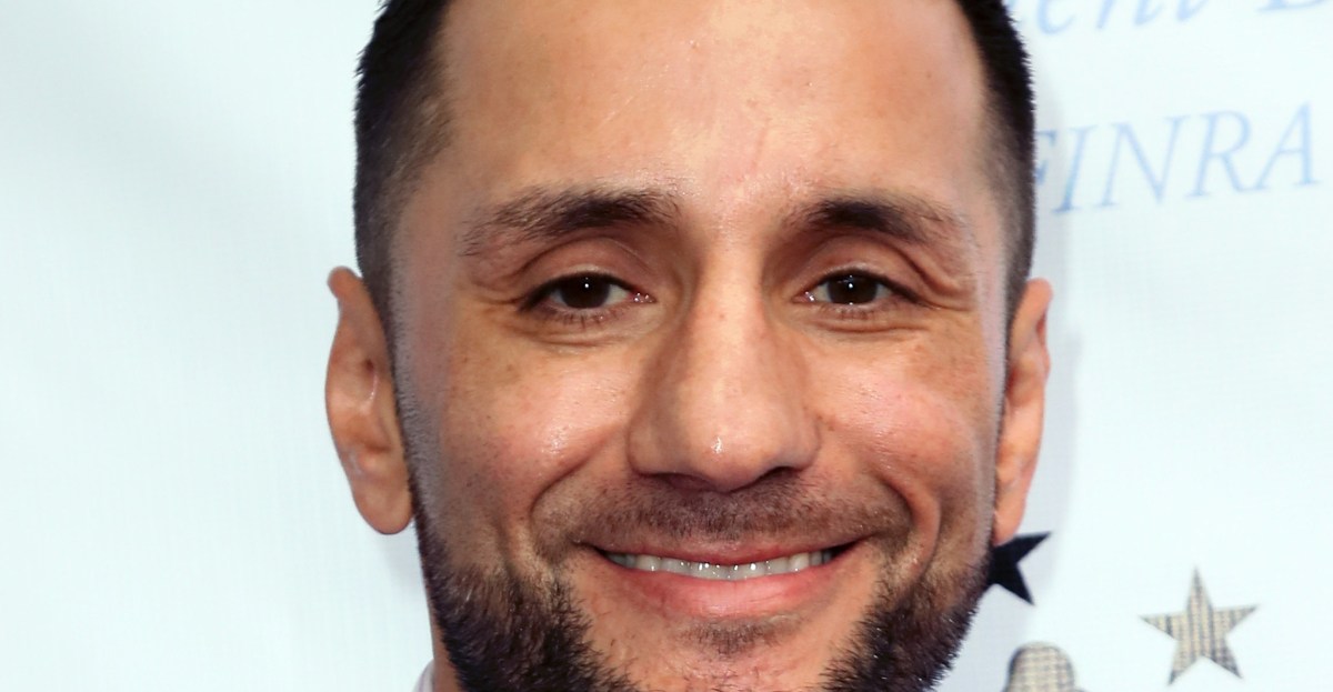 ‘He’s hard to beat’: Sergio Mora says Shakur Stevenson should be favored against Teofimo Lopez