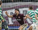 'Intoxicating title fight impossible to call as Hearts refuse to buckle'