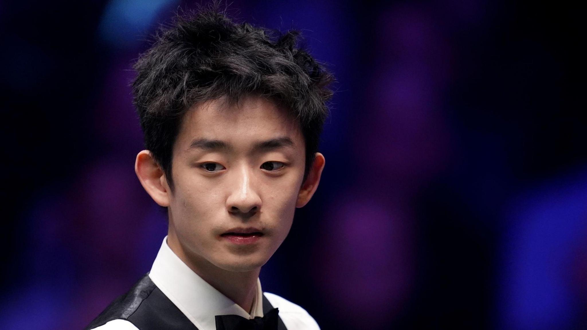 Masters snooker 2026: Wu Yize thrashes Xiao Guodong to reach last four