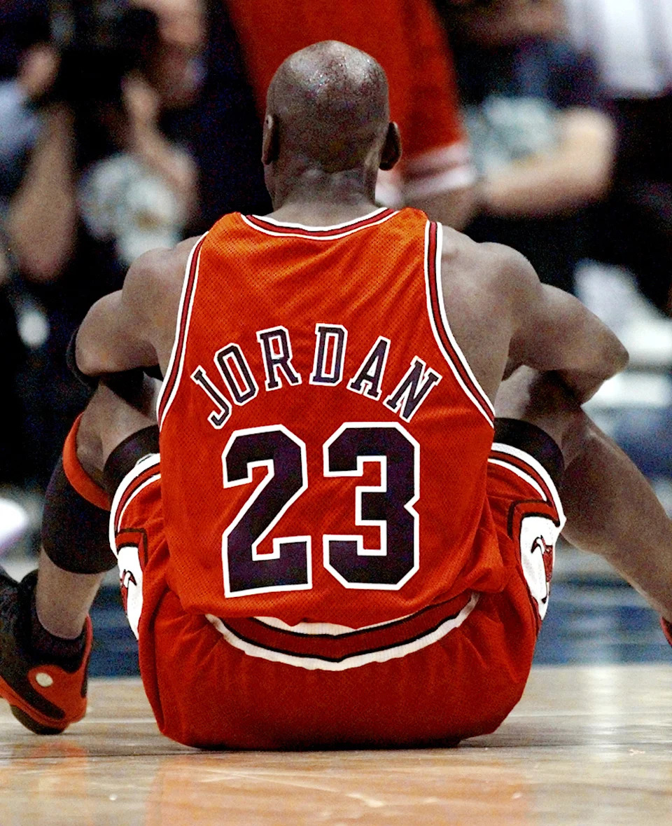 Michael Jordan congratulates Bulls legend Derrick Rose ahead of jersey retirement