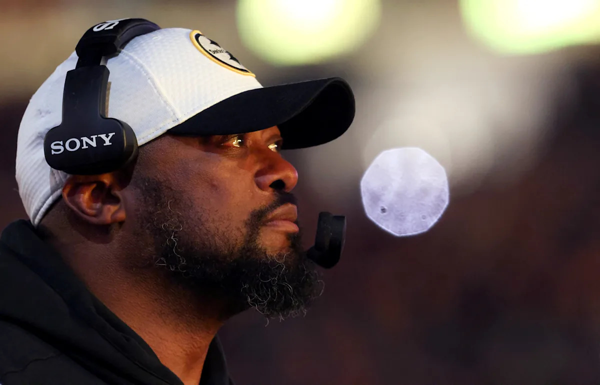 Mike Tomlin, John Harbaugh are unlikely options for Dolphins