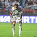 Neymar signs Santos renewal through end of 2026