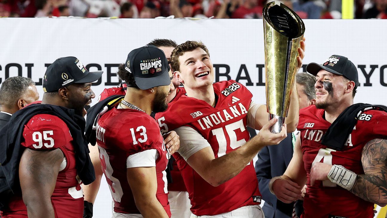 No. 1 Indiana tops final AP Top 25 football poll of season