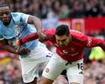 Premier League live updates: Man United host Man City in first game under Carrick