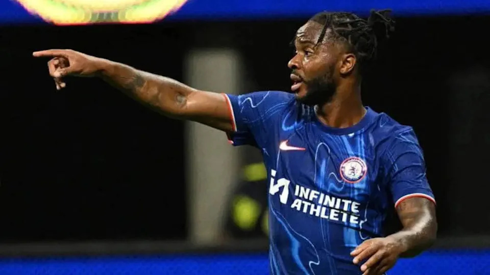 Raheem Sterling wants to leave Chelsea