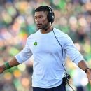 Sources: Freeman to stay at ND despite NFL jobs