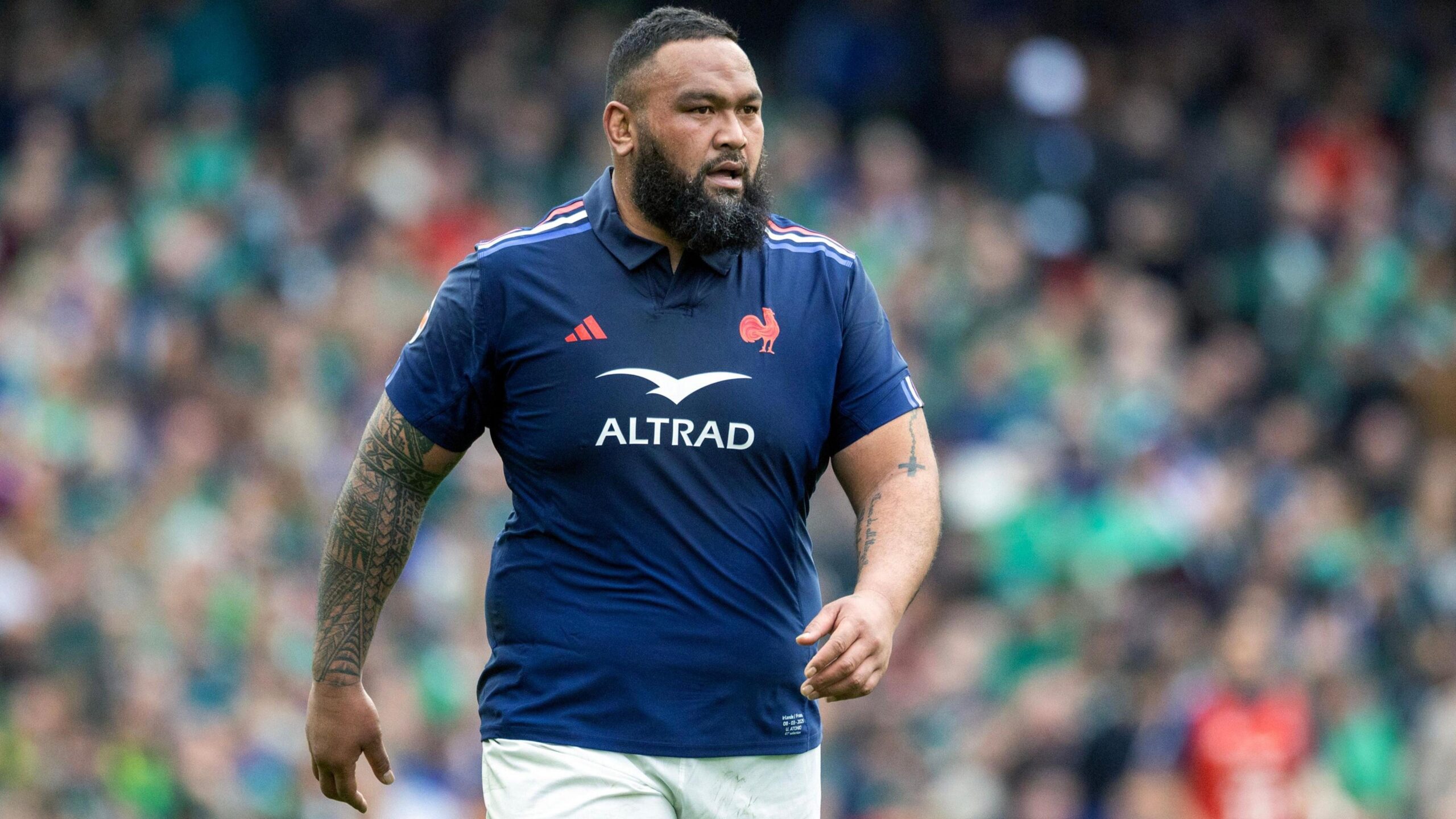 Uini Atonio: France and La Rochelle prop retires after ‘cardiac event’