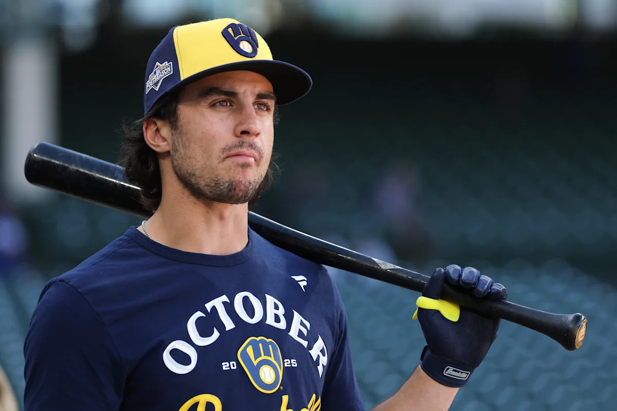 What would an extension look like for Sal Frelick?