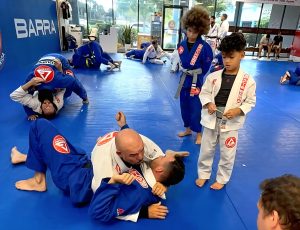 A arte de ensinar Jiu-Jitsu, por Adriano Machado
