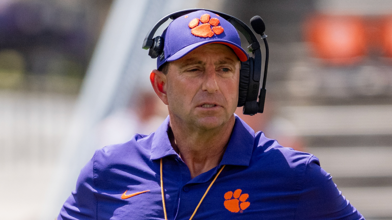 Clemson TE Ian Schieffelin releases statement after DUI charge gets dropped, reveals Dabo Swinney's punishment