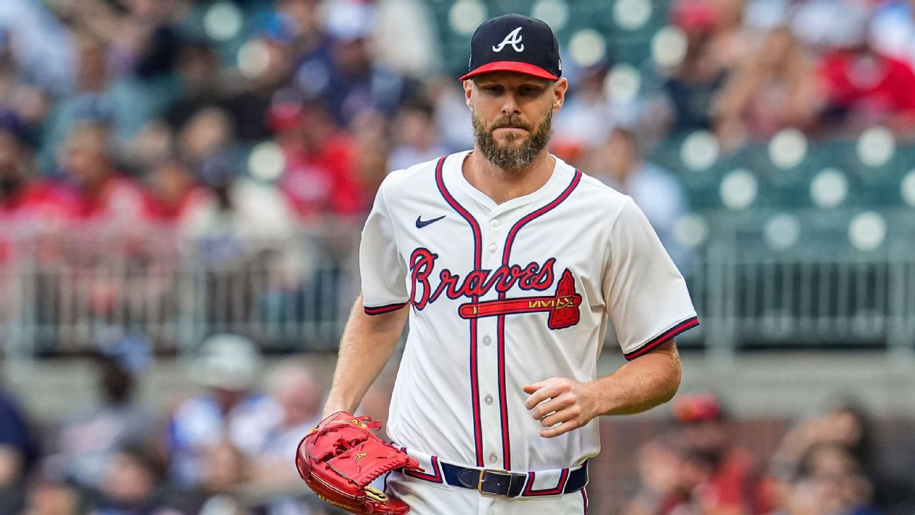 Sale rejoins Braves after 2 months on injured list