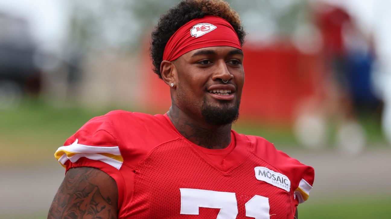 Sources: Chiefs' rookie Simmons nearing return
