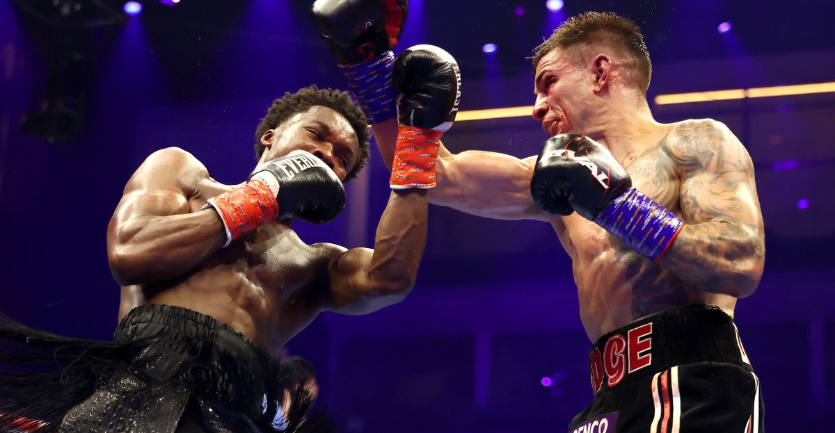 Abdullah Mason wins WBO lightweight title in war with Sam Noakes