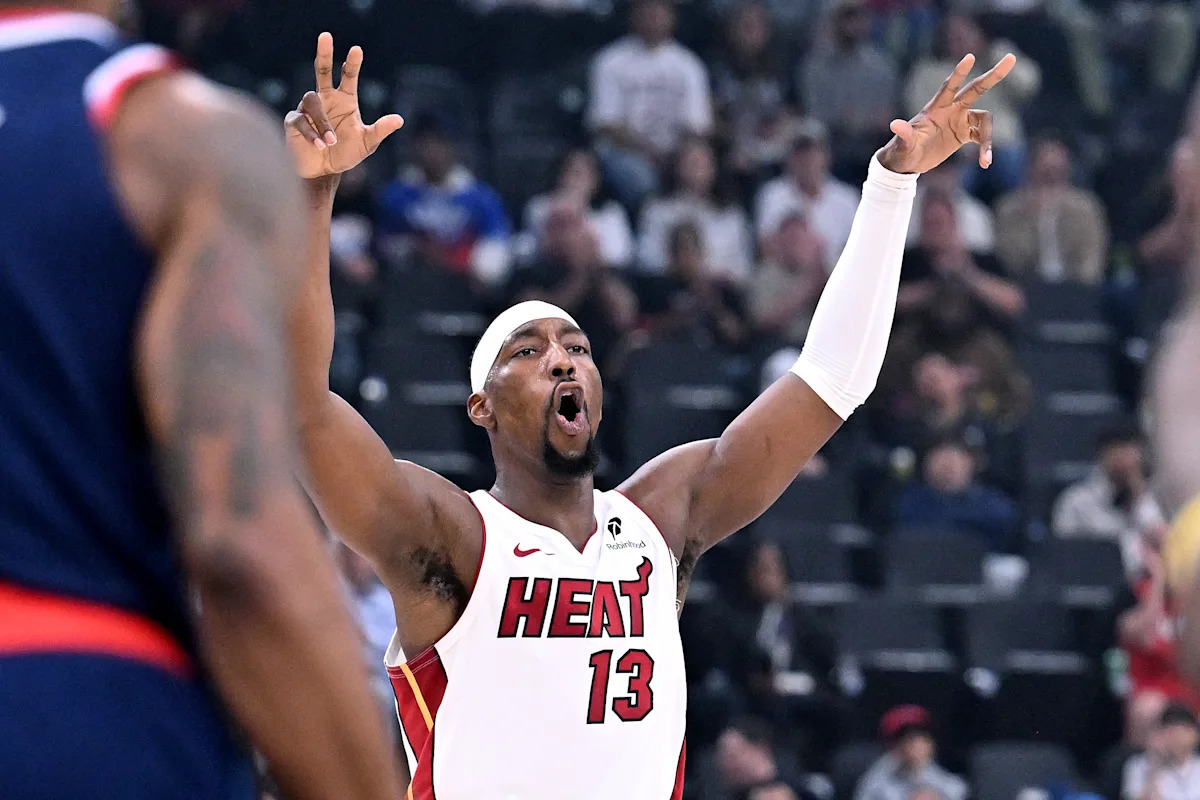 Ban Adebayo scores 25 points, Heat hold off Clippers 120-119 following 3rd-quarter surge