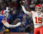 Chiefs hit bye week aiming to sort out uneven play