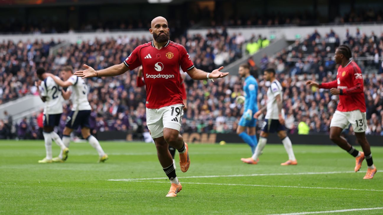 European soccer updates: Man United lead at Tottenham