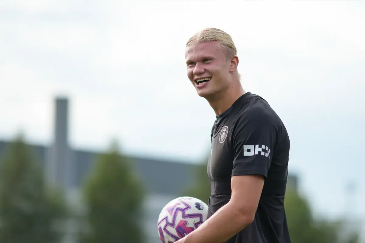 Real Madrid target makes Cristiano Ronaldo and Lionel Messi admission amid Manchester City heroics