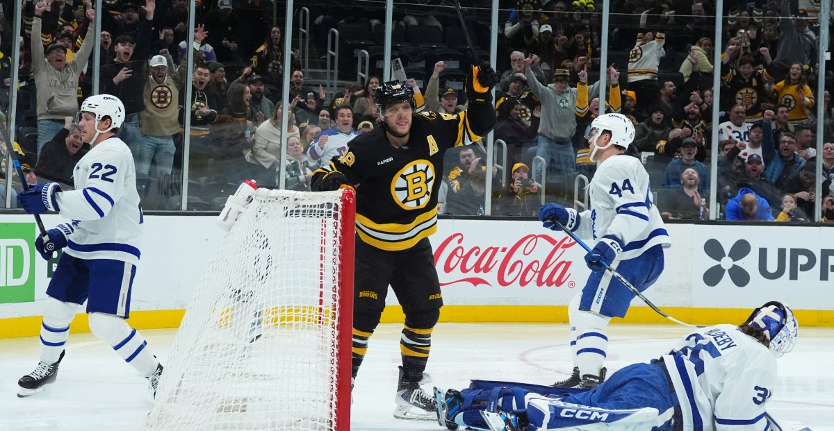 Recap: Bruins power up in 5-3 win over Maple Leafs