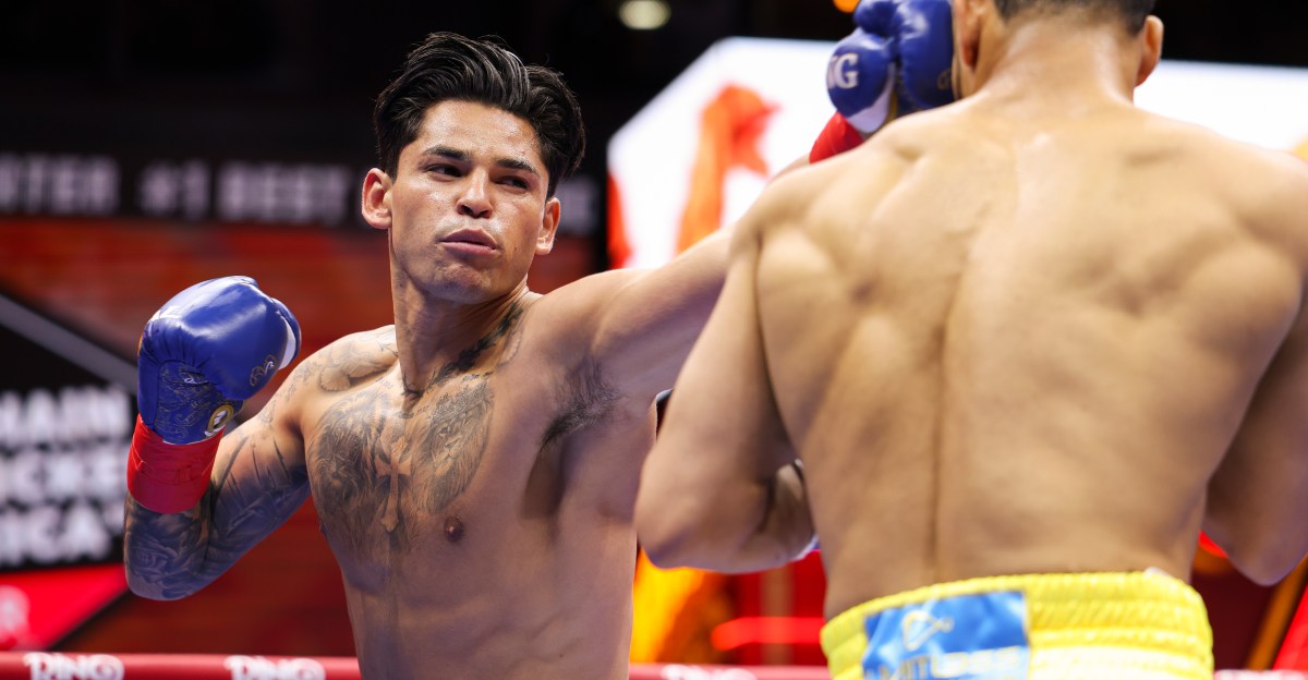 Ryan Garcia vs Mario Barrios deal close for early 2026