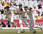'Awesome' Australia dominate to win Ashes against 'hurting' England