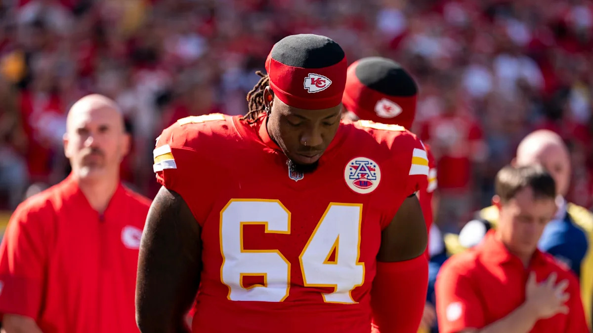 Chiefs OL Wanya Morris carted to locker room after suffering injury on first play