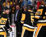 Crosby surpasses Lemieux as Penguins' ultimate scorer in history