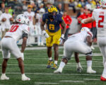 Derrick Moore becomes Michigan football’s first Citrus Bowl opt-out