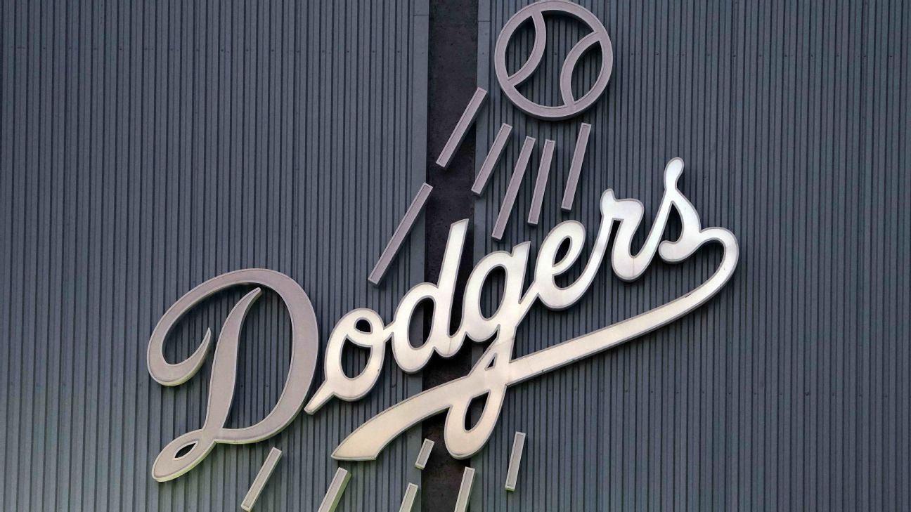Dodgers' full postseason share was $484,748