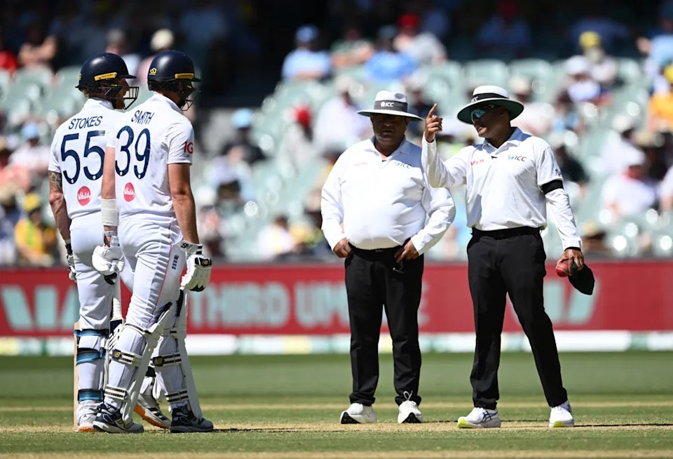 Dubious Jamie Smith dismissal reignites DRS technology controversy: ‘Snicko needs to be sacked’